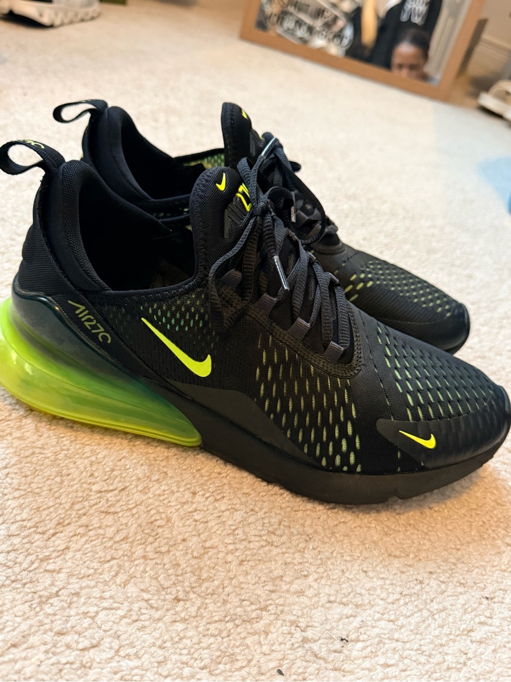 Nike AirMax 270
